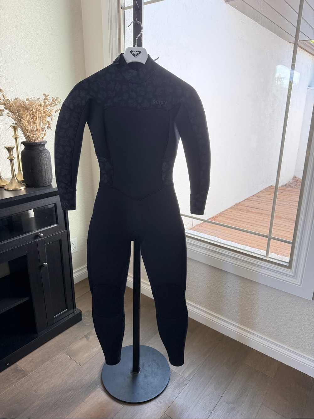 Roxy Women's Black Full Length Neoprene Wetsuit